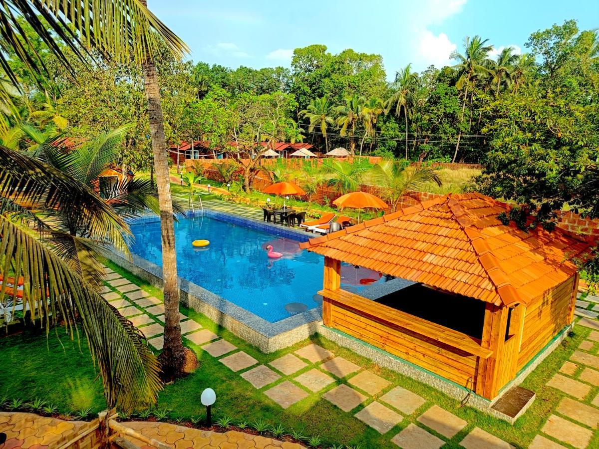 Coco Teros Resort Mandrem Luaran gambar