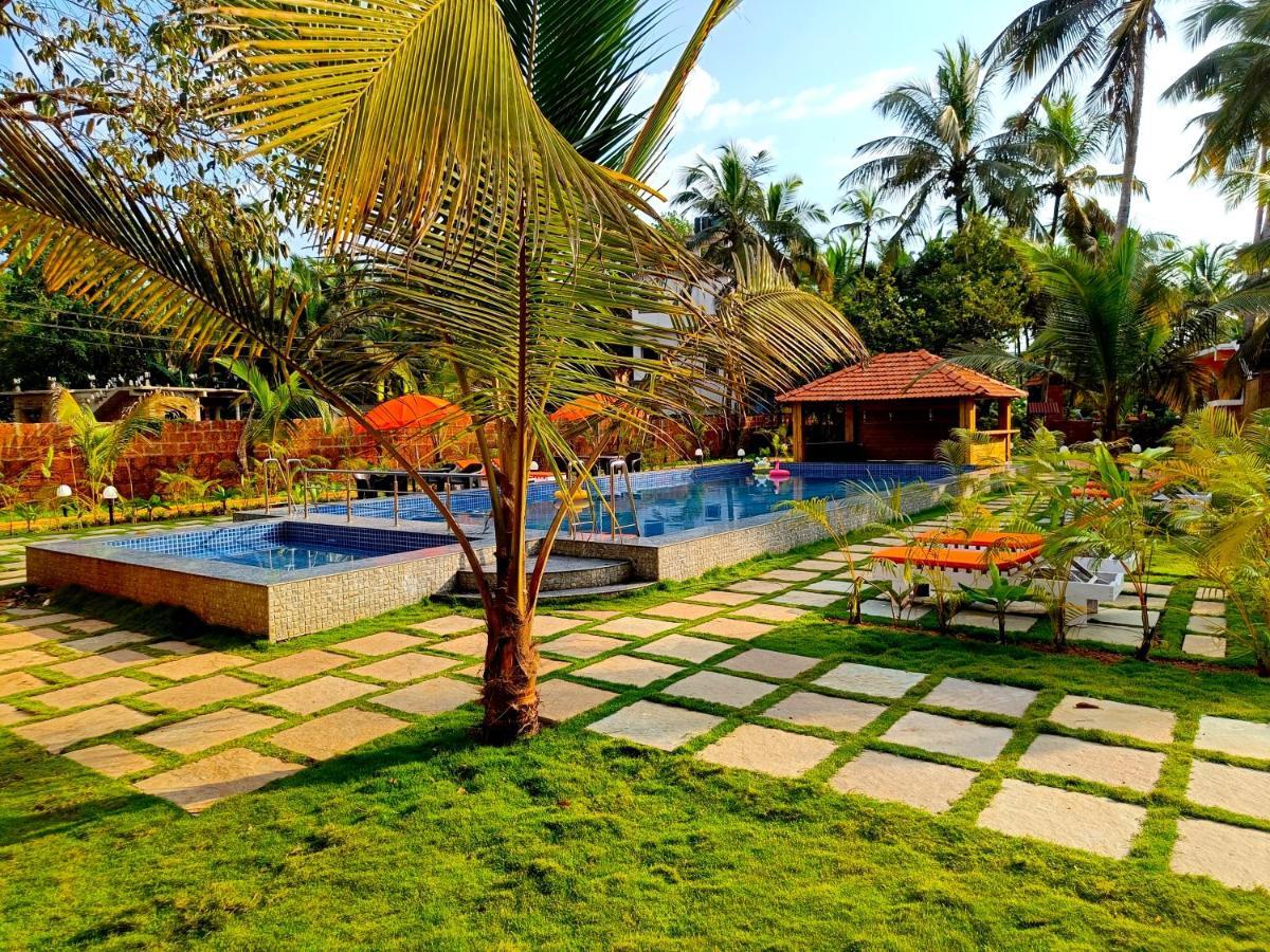 Coco Teros Resort Mandrem Luaran gambar