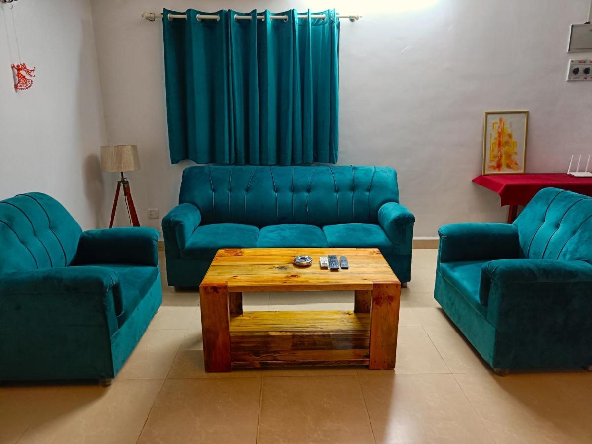 Coco Teros Resort Mandrem Luaran gambar